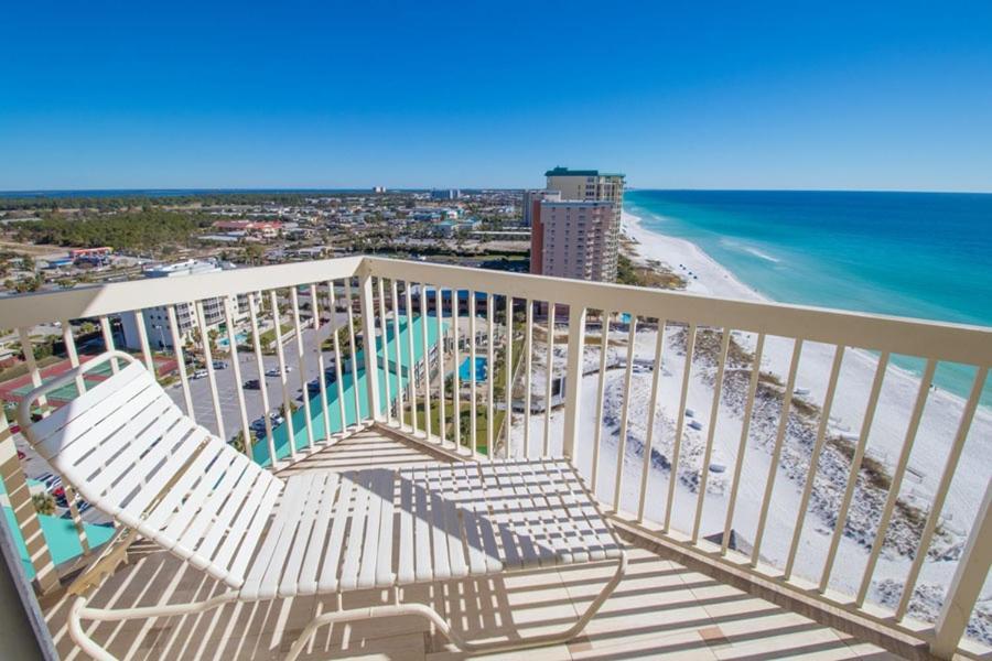 Pelican Beach 2012 By Pelican Beach Management Apartment Destin Exterior photo